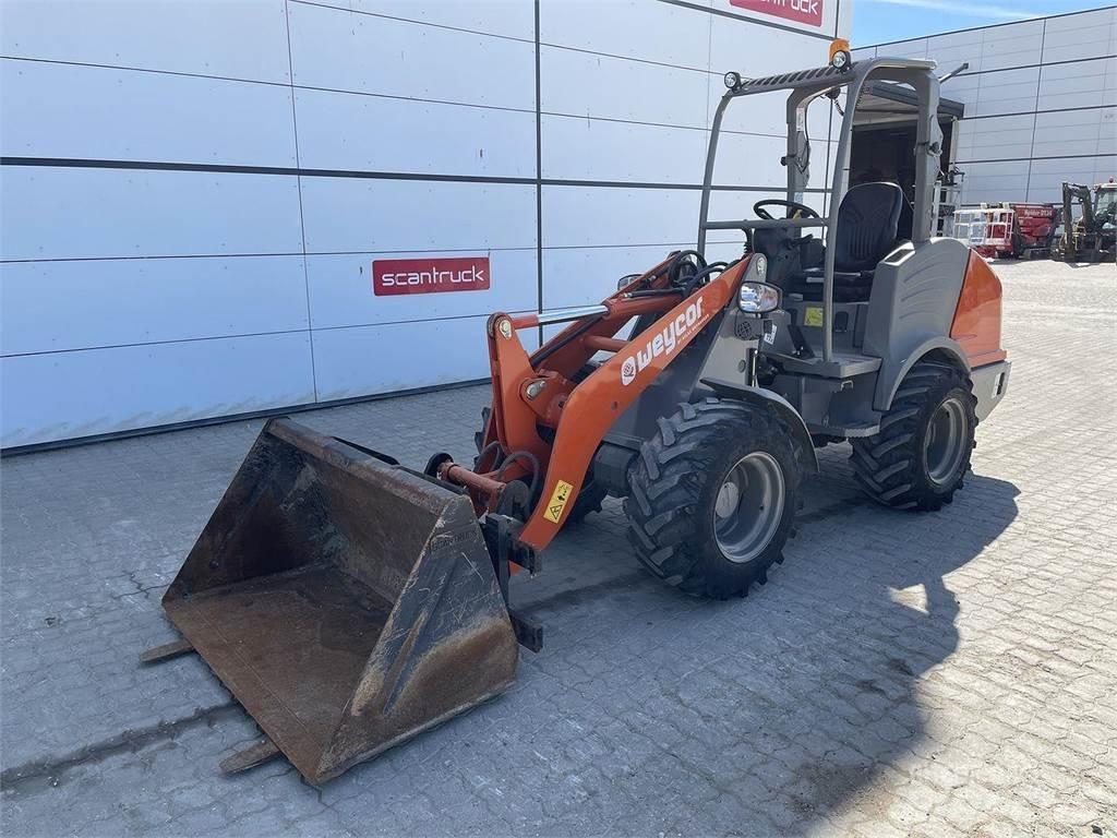 Weycor AR380 Agrar Carregadora multifunções