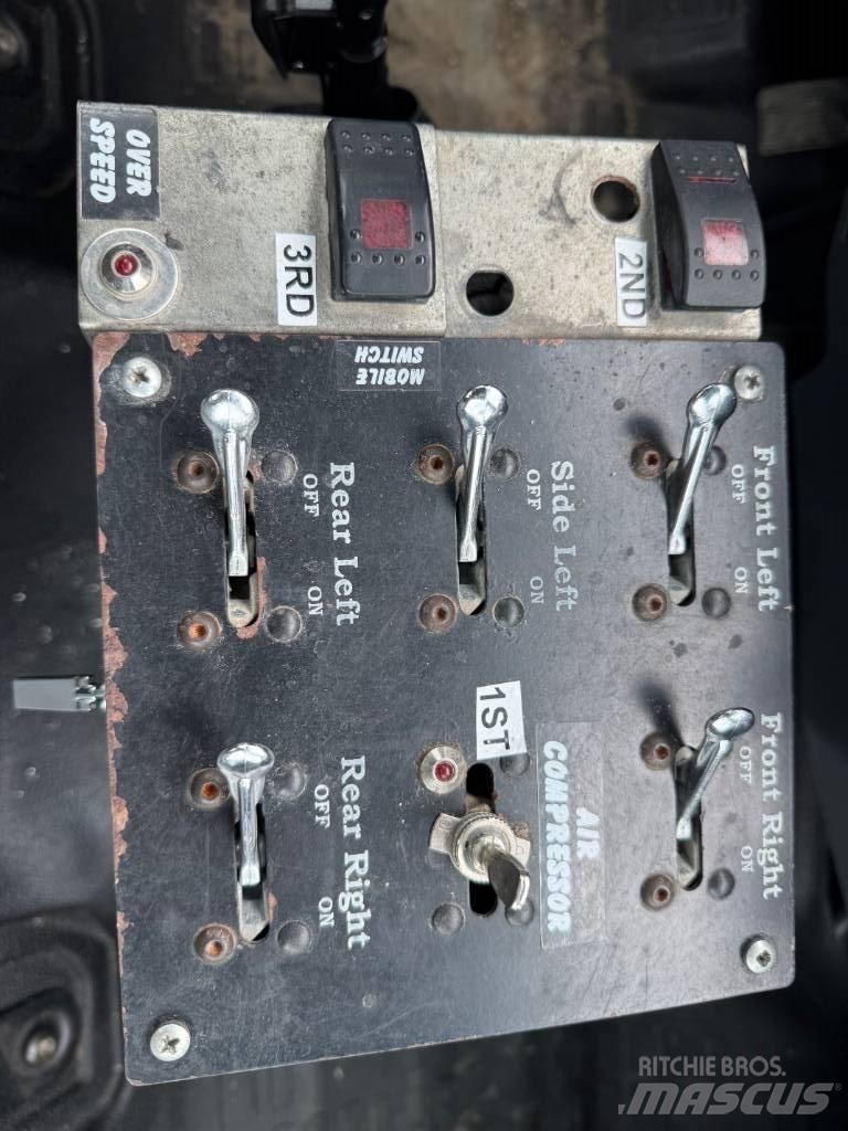 Ford F 650 Auto-tanques