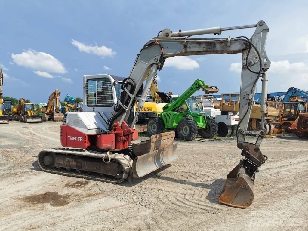 Takeuchi TB80FR Escavadoras Midi 7t - 12t