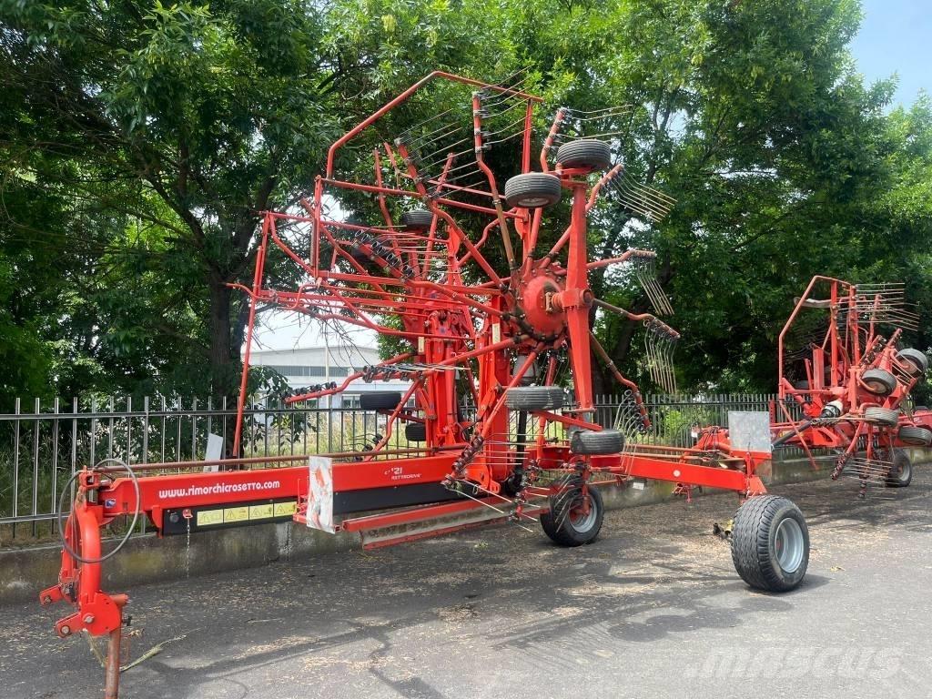 Kuhn GA 8121 Gadanheiras-fileiras