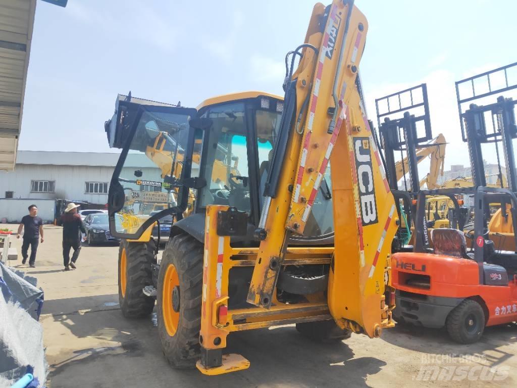 JCB 4CX Retroescavadeiras