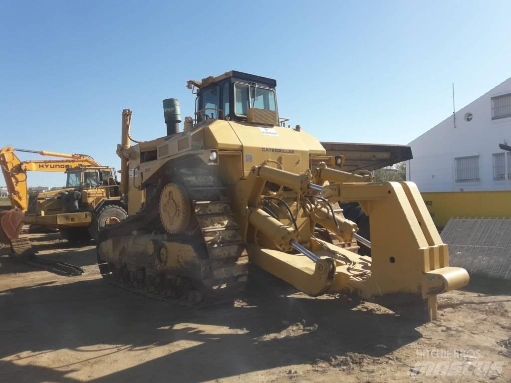 CAT D 10 Dozers - Tratores rastos