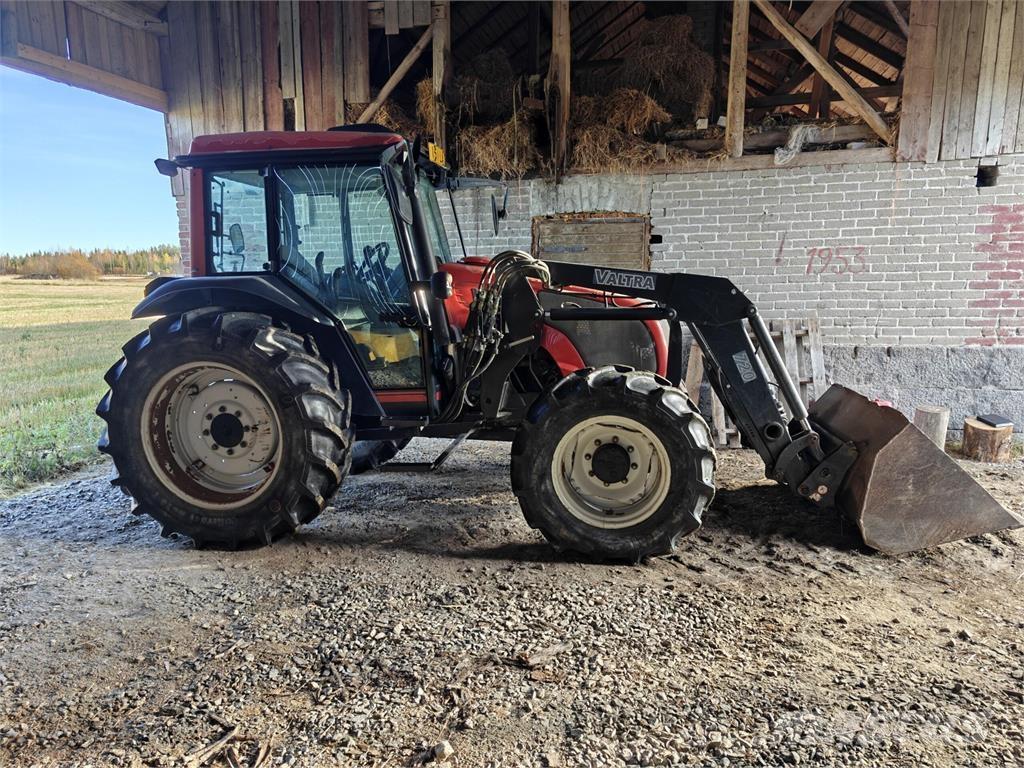 Valtra A95N Tratores Agrícolas usados