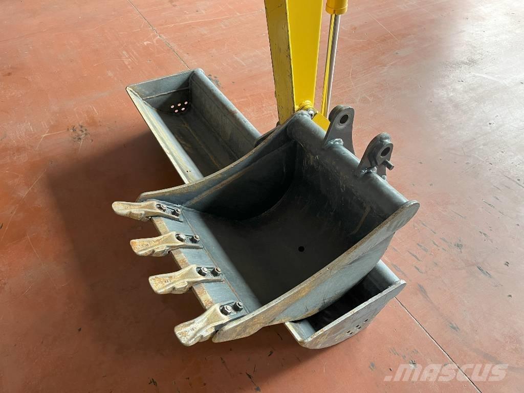 Komatsu PC 24 MR 5 Miniescavadeiras
