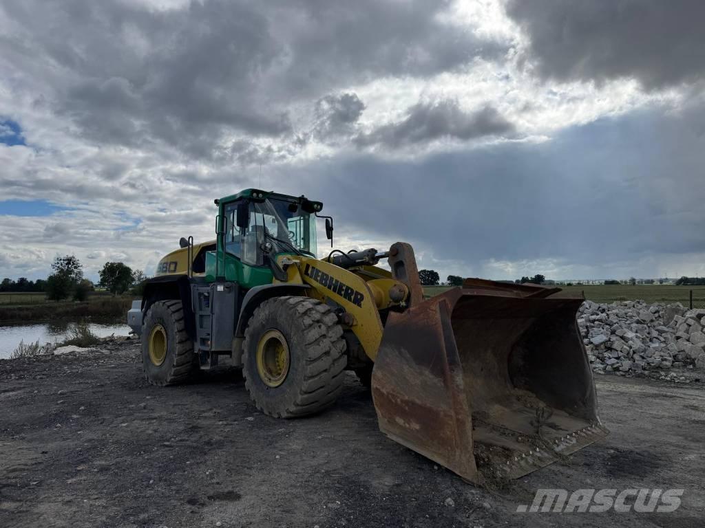 Liebherr L 580 Carregadeiras de rodas