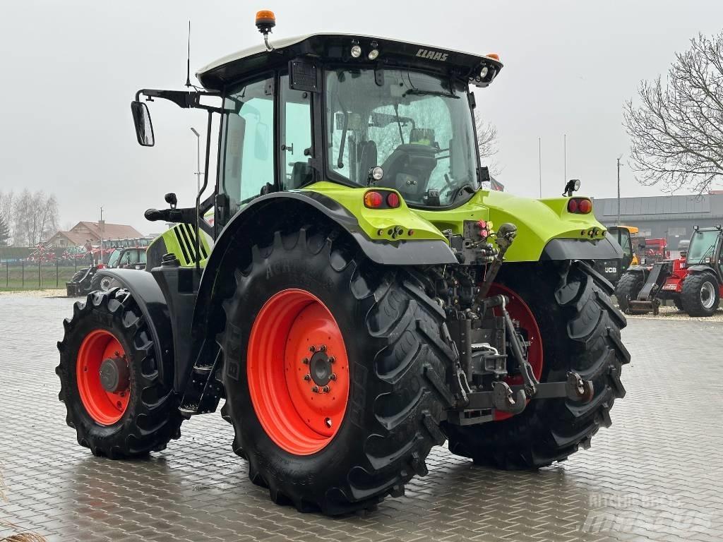 CLAAS Arion 550 Tratores Agrícolas usados