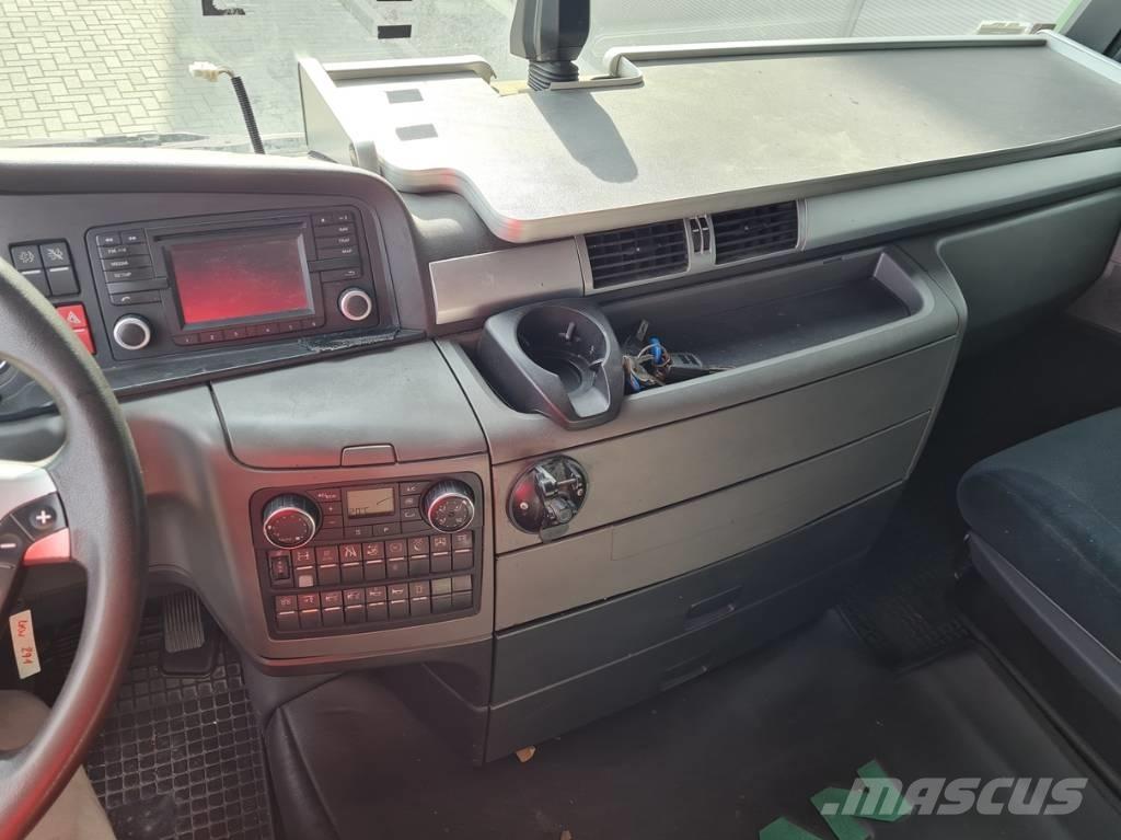 MAN 26.440  7.4 + 7.3 Camiões caixa cortinas laterais