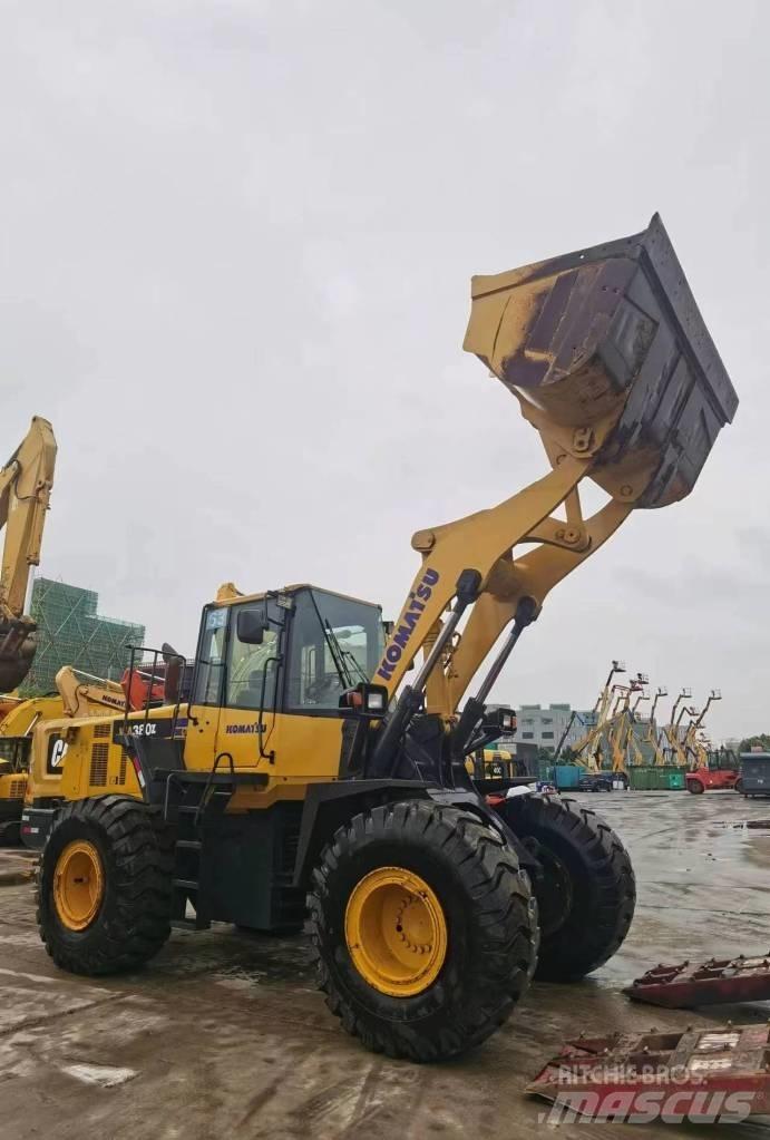 Komatsu WA 380 Carregadeiras de rodas