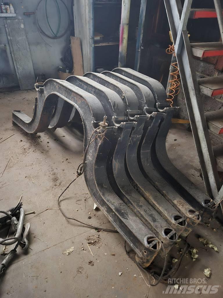 Timberjack 1110 Lanças e braços dippers