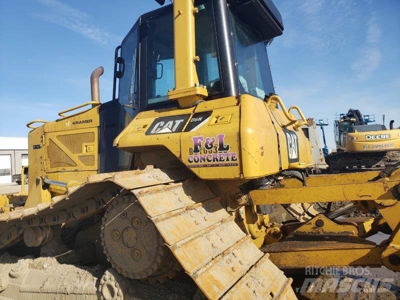 CAT D 6 N LGP Dozers - Tratores rastos