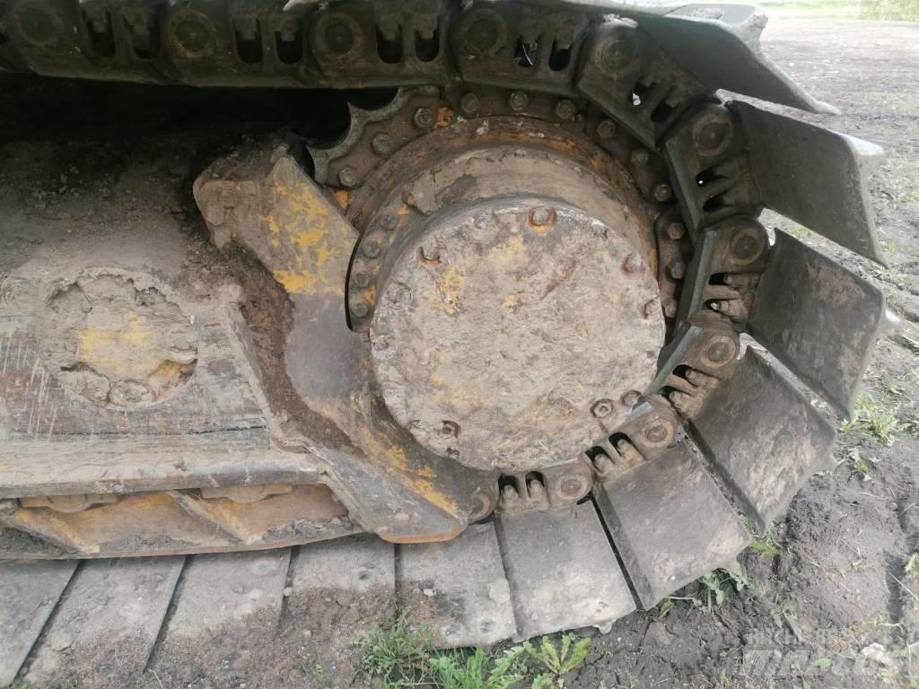 Komatsu 51PX Dozers - Tratores rastos