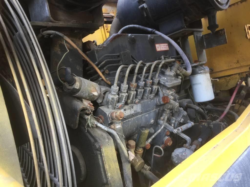 Komatsu WA 320-3 Carregadeiras de rodas