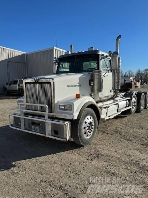 Western Star 4900 Cavalos Mecânicos
