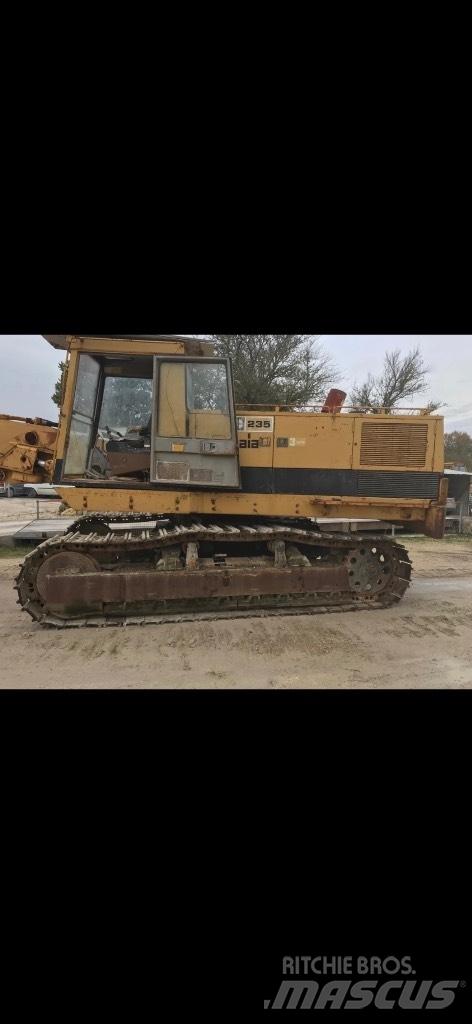 CAT 235 Escavadeiras de esteiras