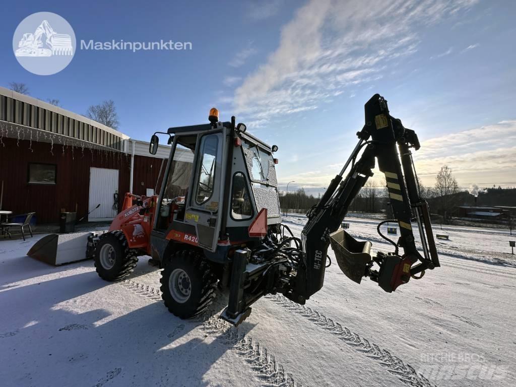 Kubota R 420 Retroescavadeiras