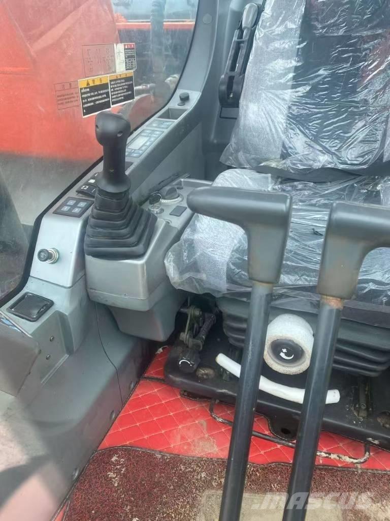 Doosan DX 225 LC Escavadeiras de esteiras