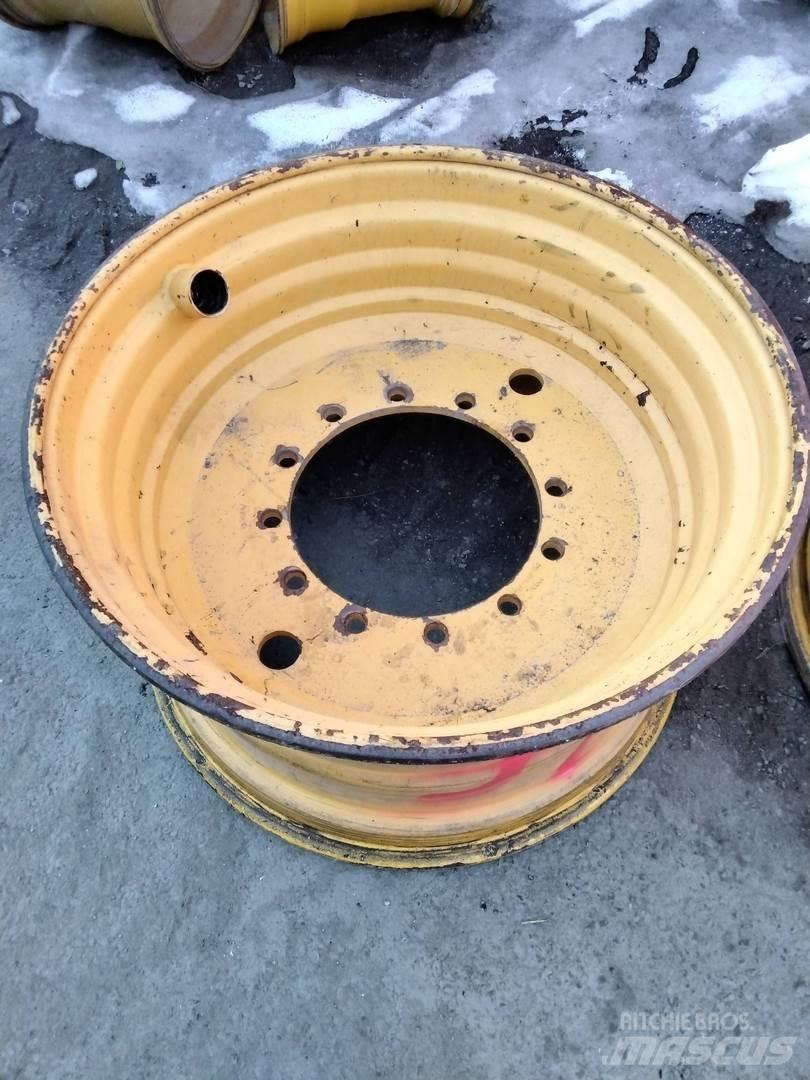 Rottne F18 20x34 Pneus
