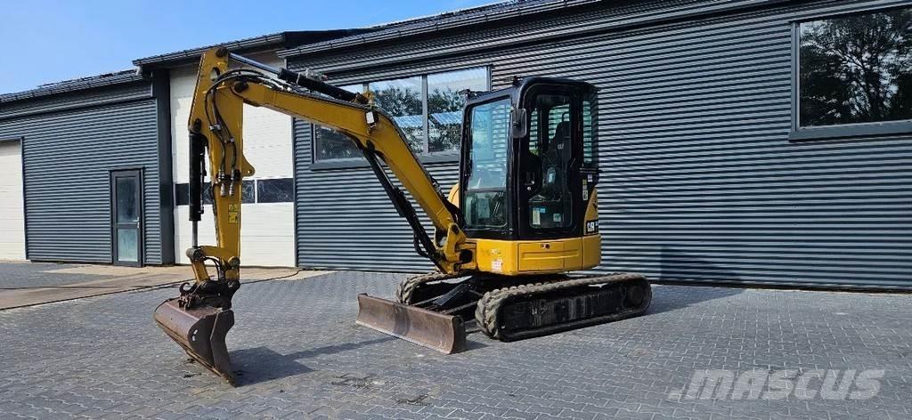 CAT 303.5E Miniescavadeiras