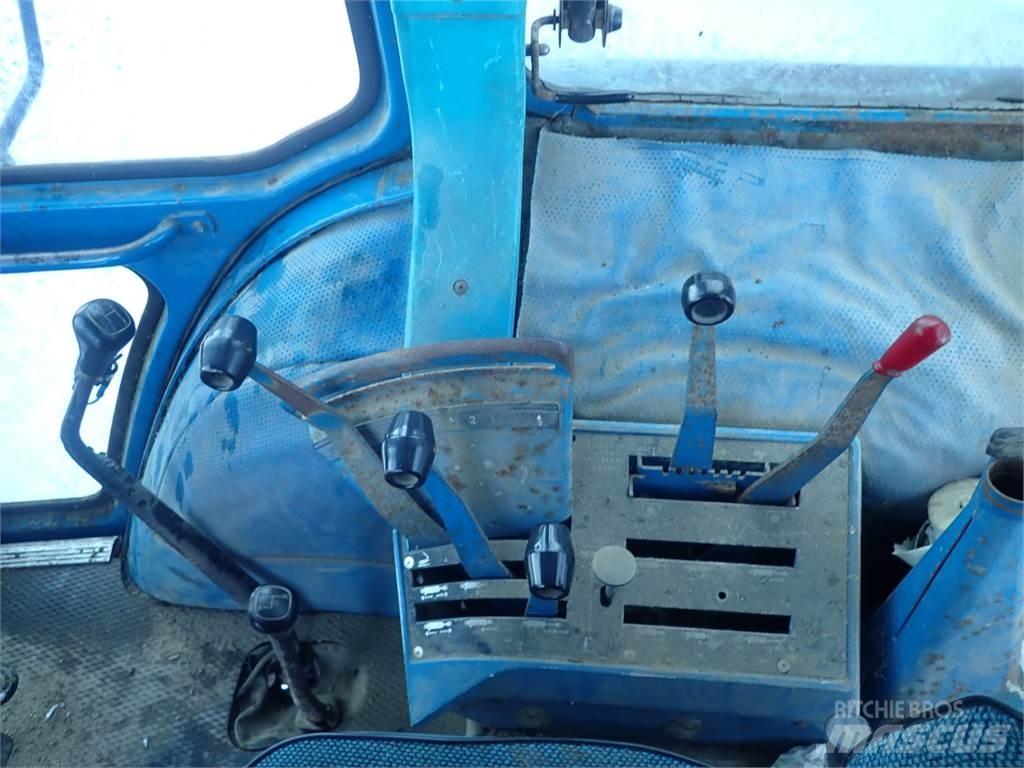 Ford 8210 Tratores Agrícolas usados