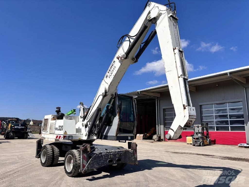 Fuchs MHL 320 Manipuladores de lixo / indústia