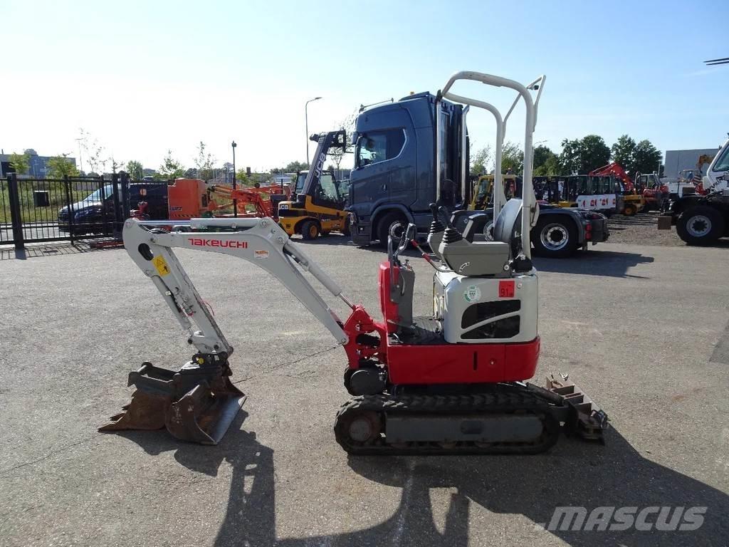 Takeuchi TB210 Miniescavadeiras