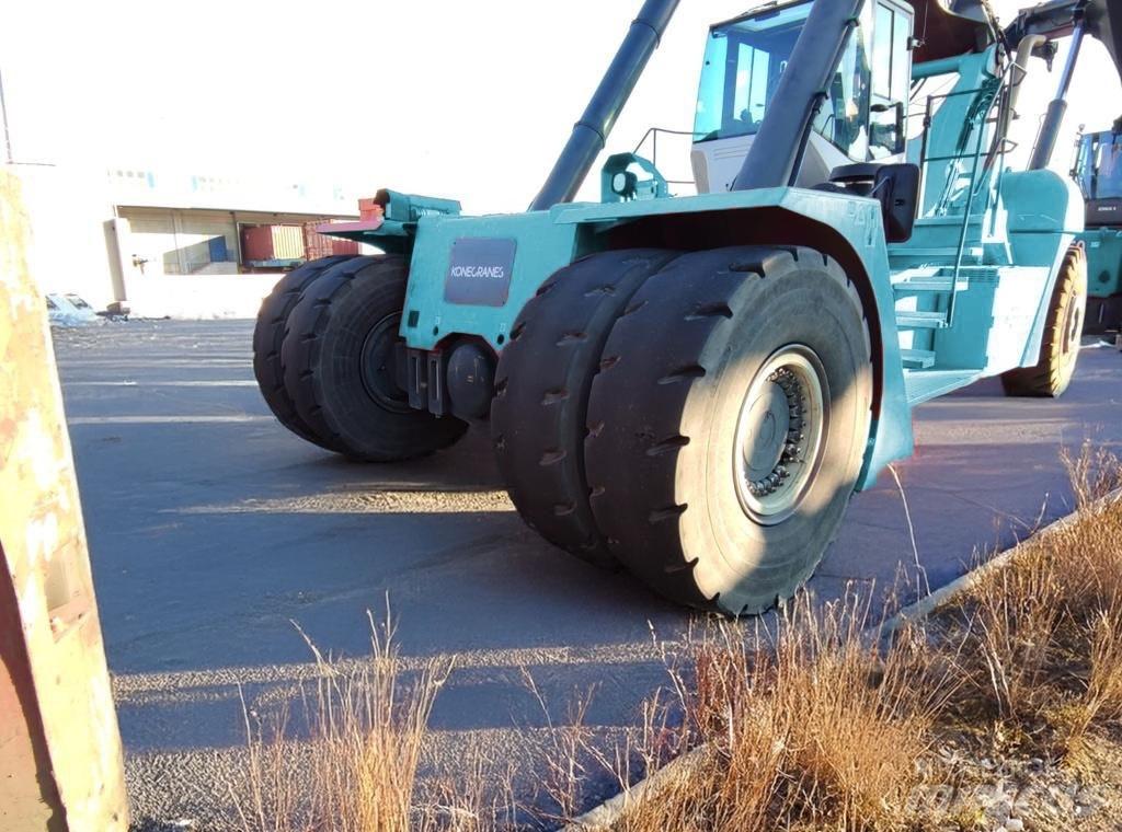 Konecranes SMV 4531 Manuseadores de contentores