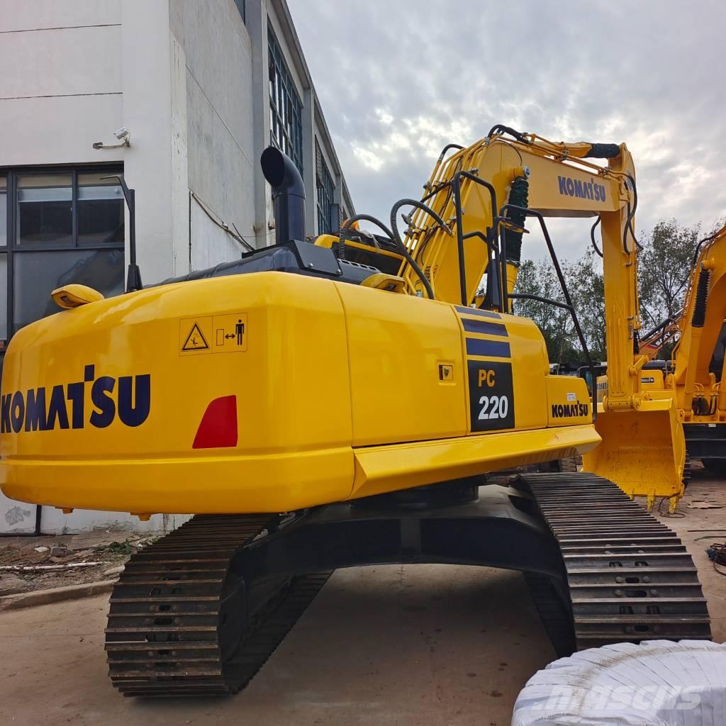 Komatsu PC 220-8 Escavadeiras de esteiras