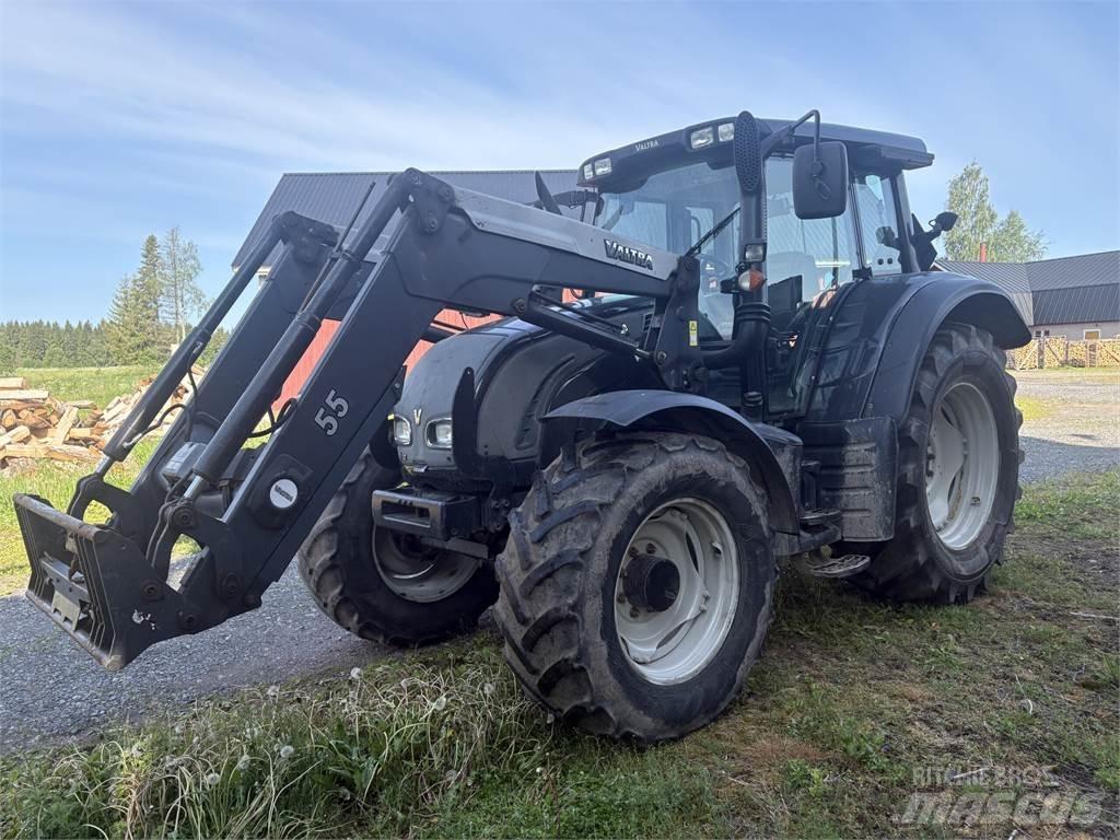 Valtra N122 Tratores Agrícolas usados