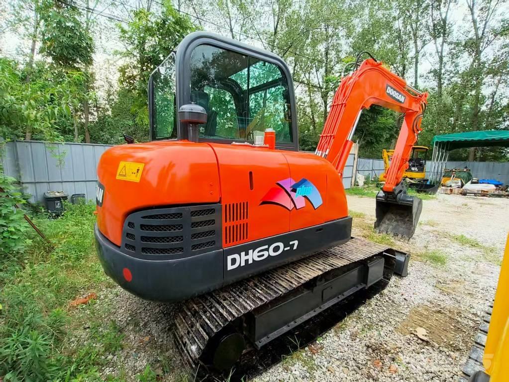 Doosan DH 60-7 Miniescavadeiras