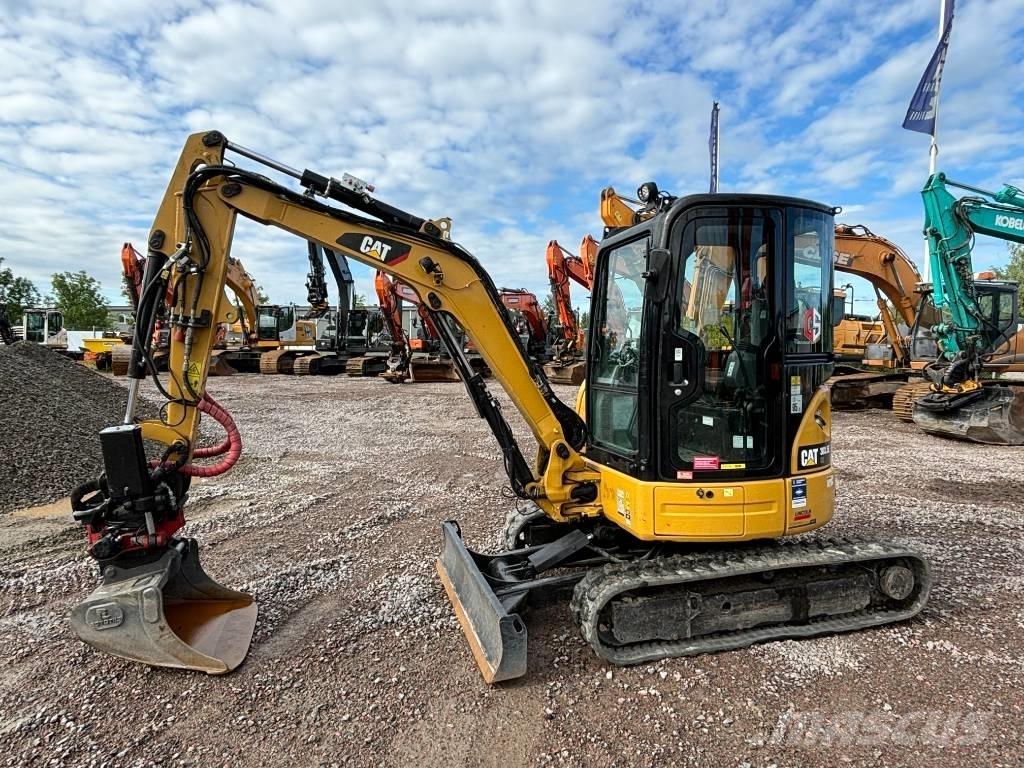 CAT 303.5 E CR Miniescavadeiras