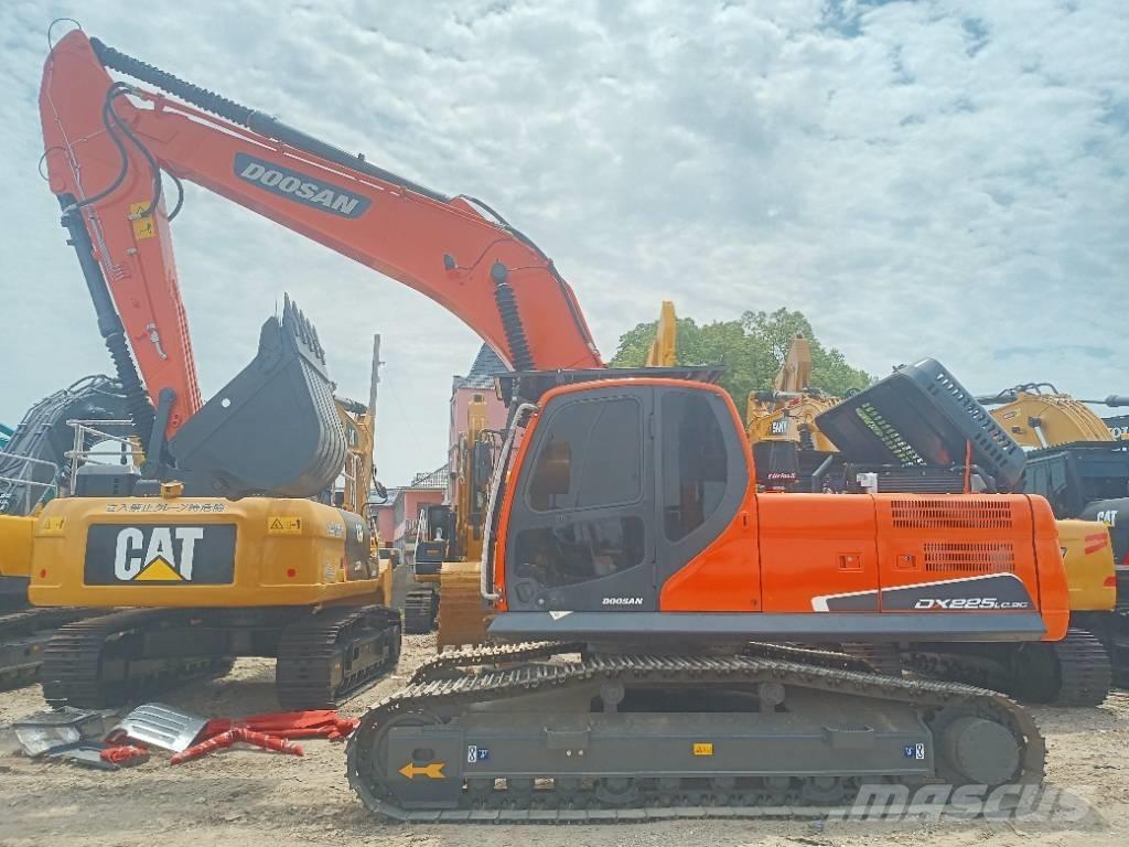 Doosan DX 225LC-9C Escavadeiras de esteiras