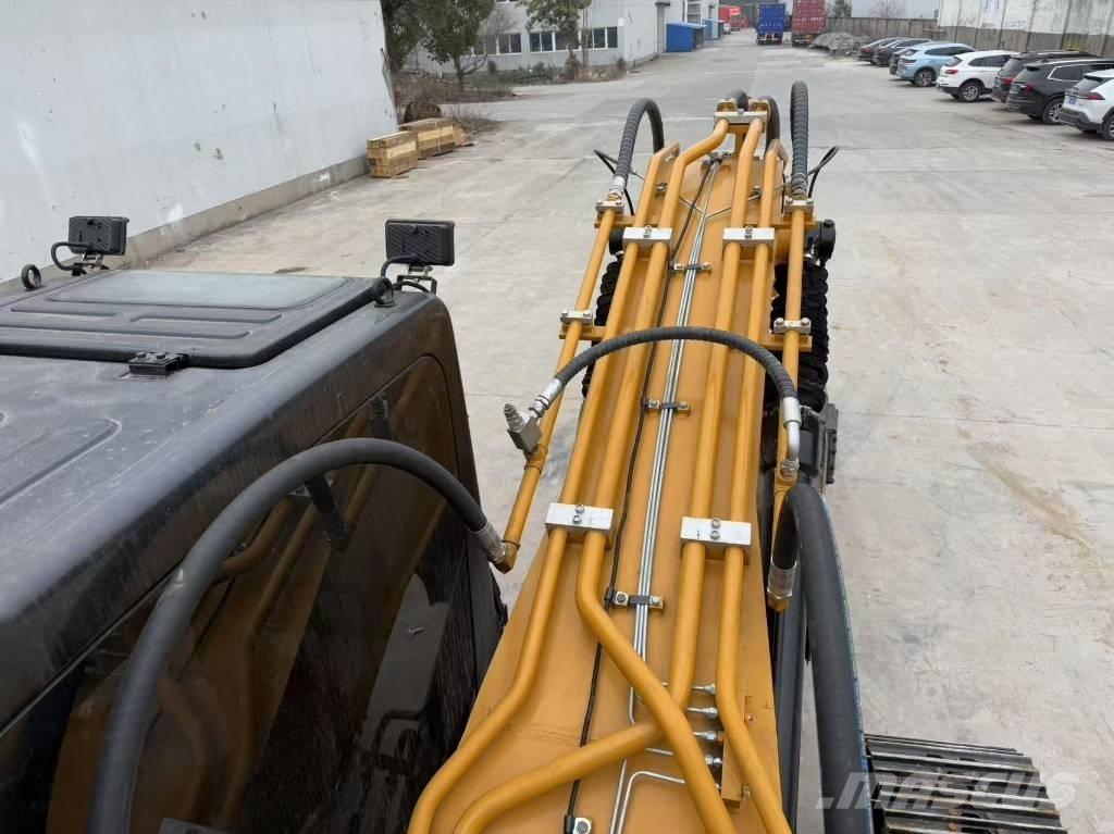 Sany SY 215 C Escavadeiras de esteiras