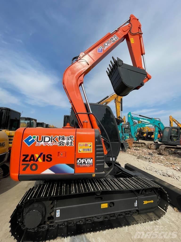 Hitachi ZX 70 Miniescavadeiras