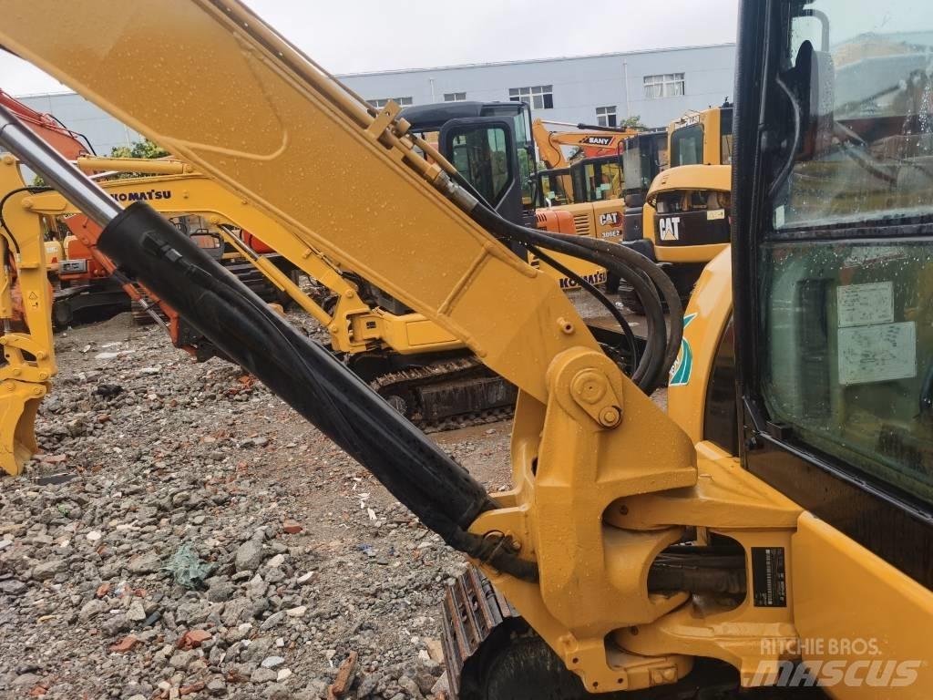 CAT 303.5E Miniescavadeiras