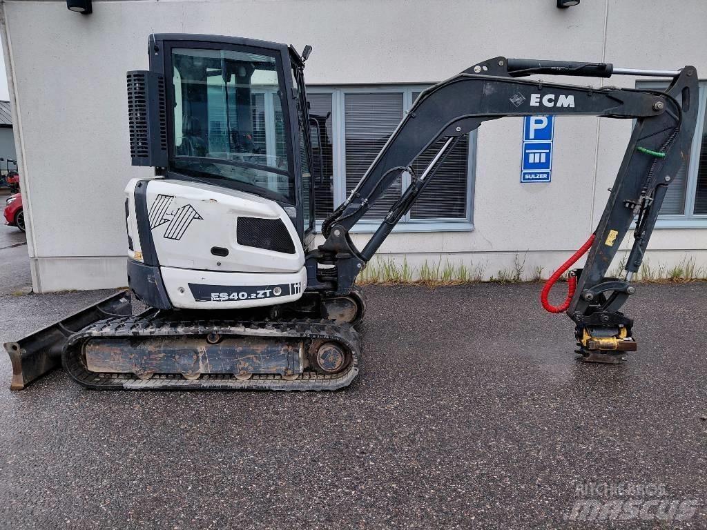 ECM 40ZT Miniescavadeiras
