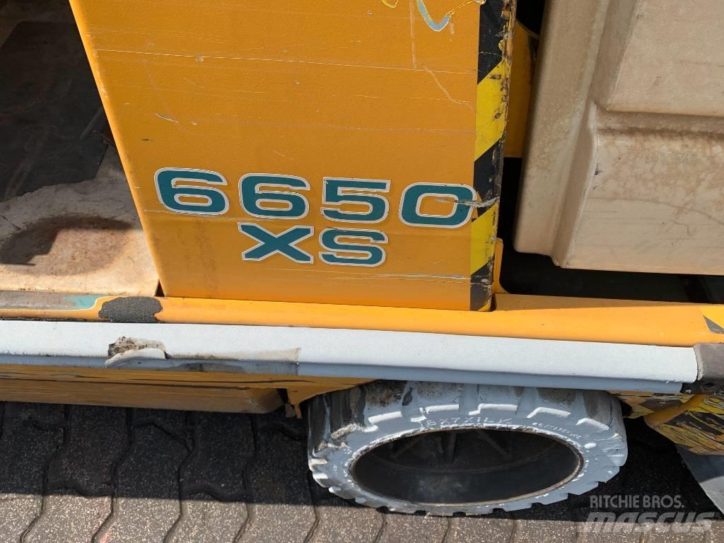 Tennant 6650D      V-2809 Espaços verdes - Outros
