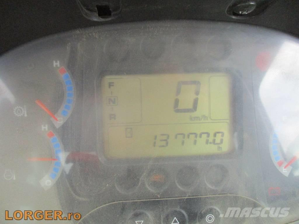 Hitachi ZW 250 Carregadeiras de rodas