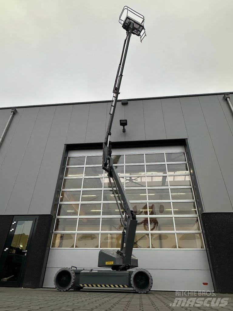 UpRight AB 38 N Elevadores braços articulados