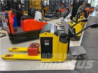 Hyundai 22EP9-7N Porta-paletes com plataforma