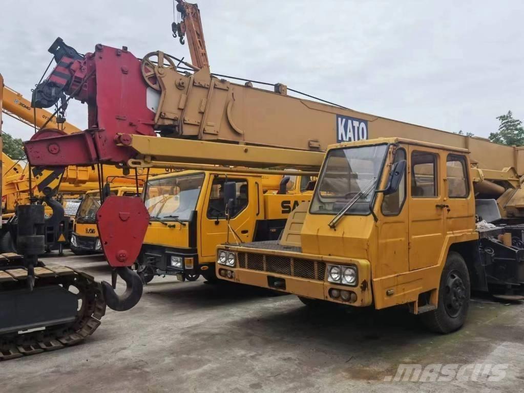 Kato 2500 KVA Gruas Todo terreno