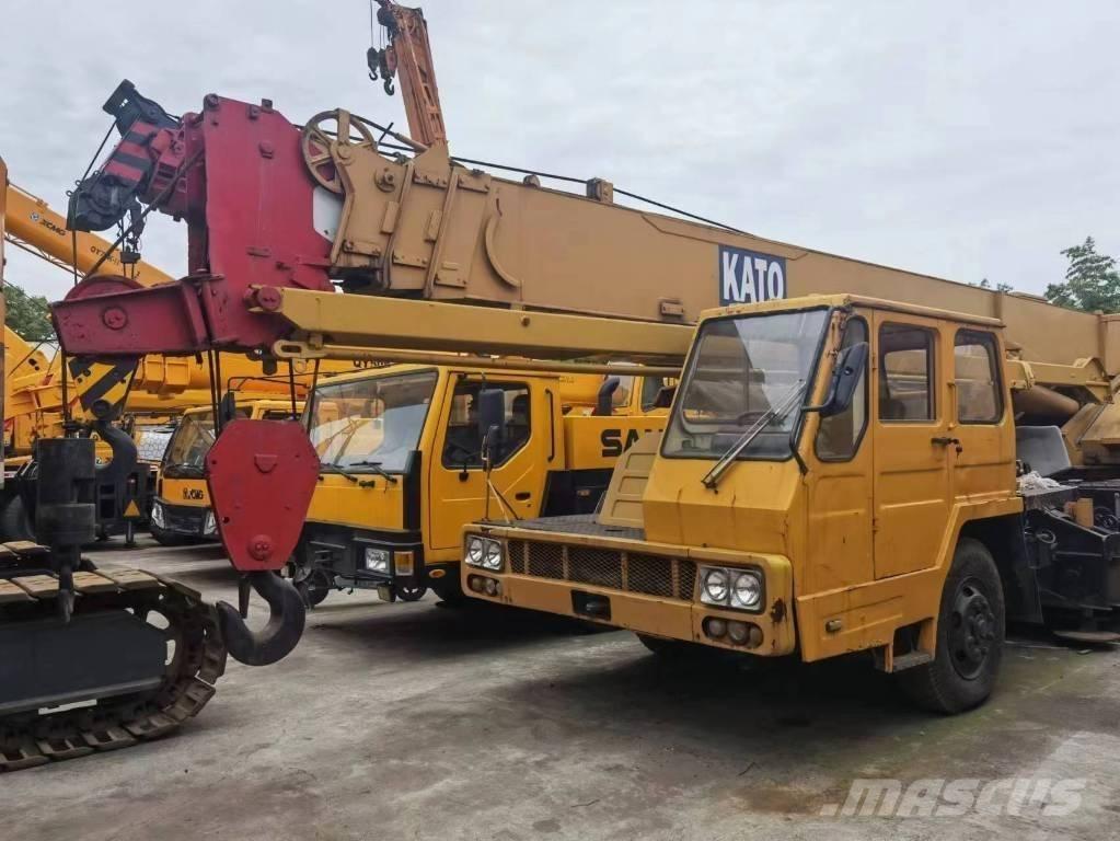 Kato 2500 KVA Gruas Todo terreno