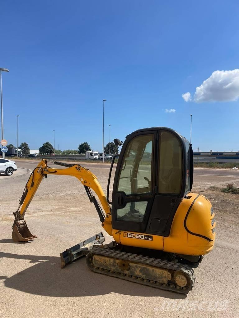 JCB 8020 Miniescavadeiras