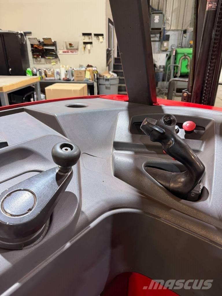 Raymond 410C30TT Empilhadores Elevadores