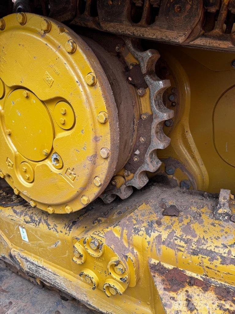 CAT D 6 LGP Dozers - Tratores rastos