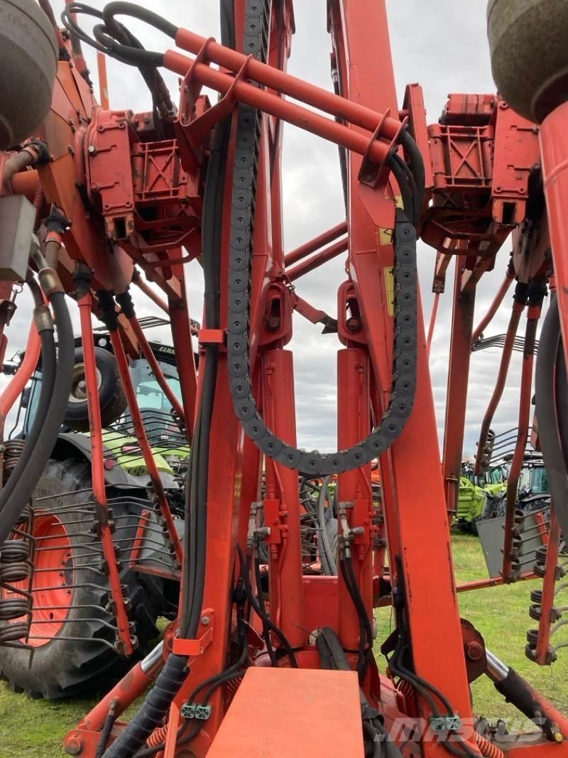 Kuhn GA 15021 Encordoadores de Feno