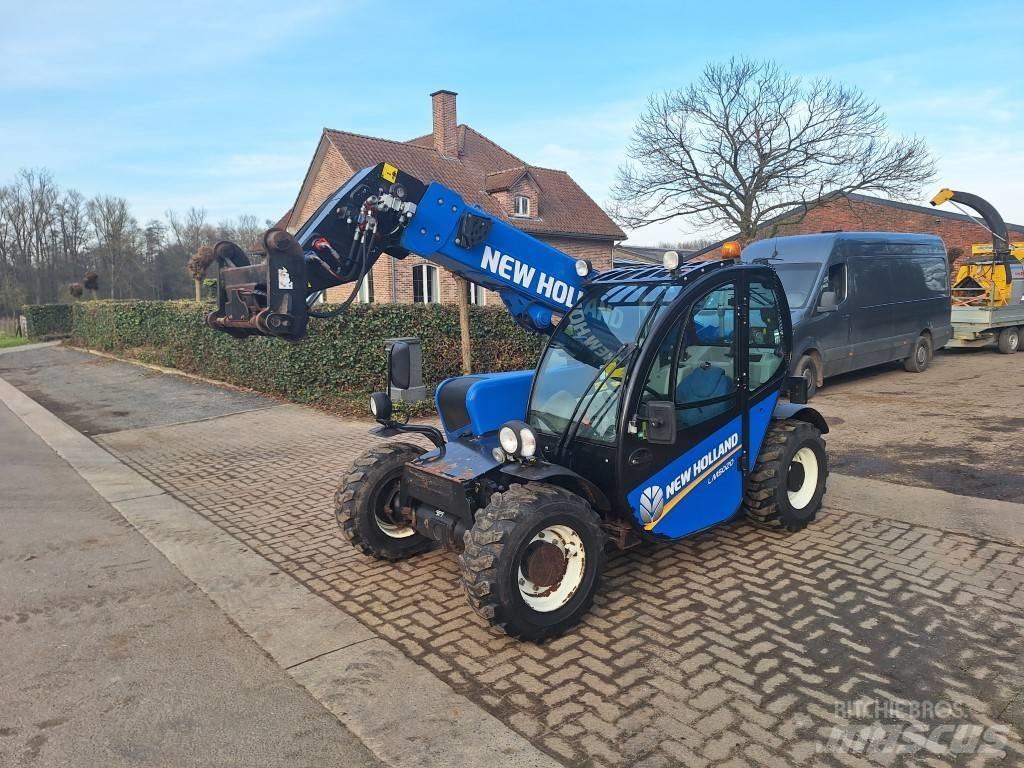 New Holland LM 5020 Manipulador telescópico