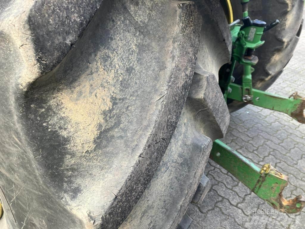 John Deere 6215R Tratores Agrícolas usados