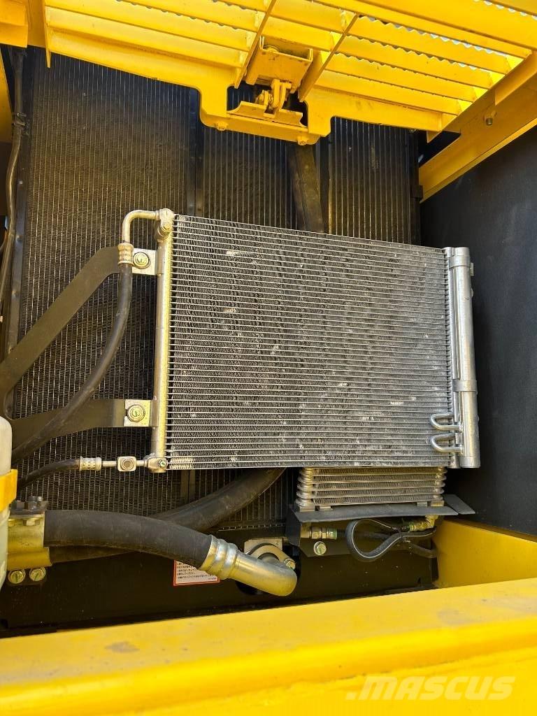 Komatsu PC 240 LC Escavadeiras de esteiras