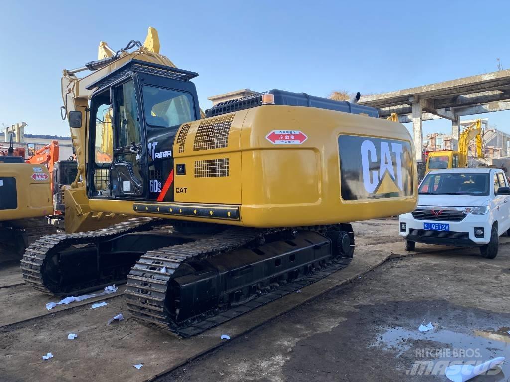 CAT 326 D2L Escavadeiras de esteiras