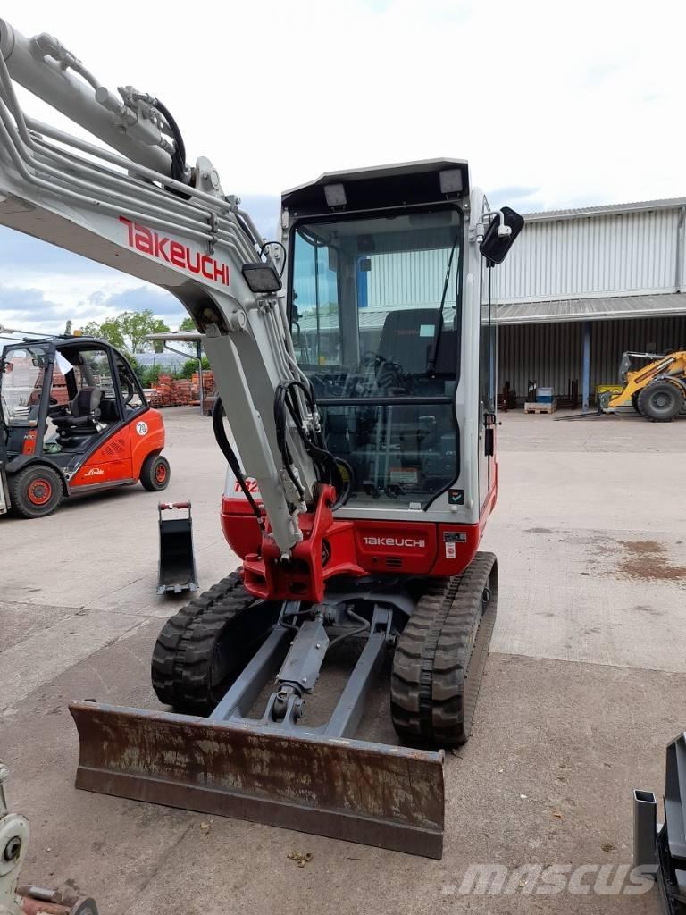 Takeuchi TB 230 Miniescavadeiras
